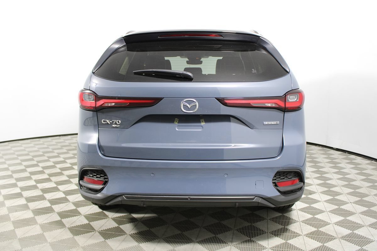 Used 2025 MAZDA CX-70 3.3 Turbo w/ Preferred Package AWD/4WD image 35