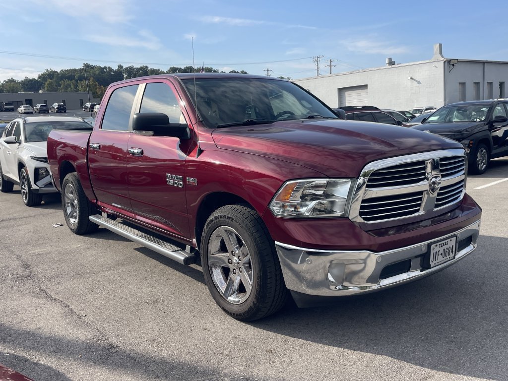 Used 2017 RAM 1500 Lone Star RWD image 1