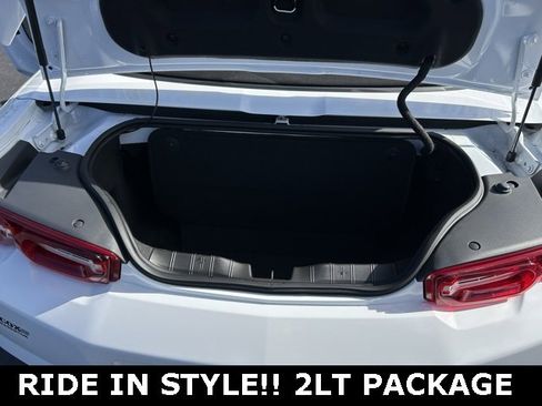 Used 2024 Chevrolet Camaro LT image 15