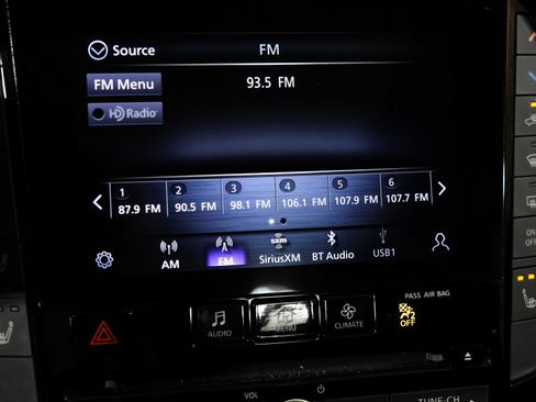 Used 2023 INFINITI QX50 Luxe AWD/4WD image 34