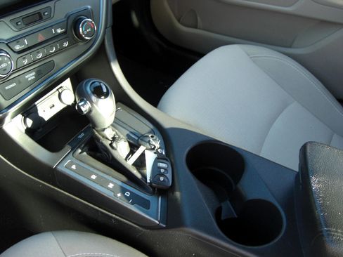 Used 2013 Kia Optima LX image 8