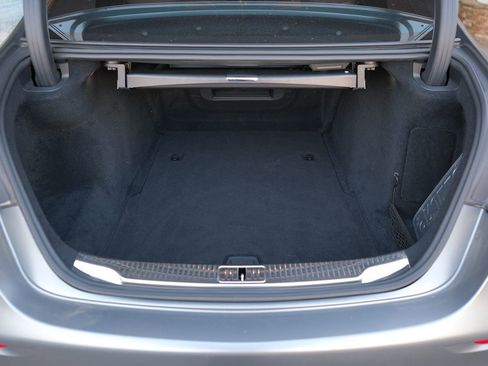 Used 2023 Mercedes-Benz S 580 4MATIC Sedan image 48