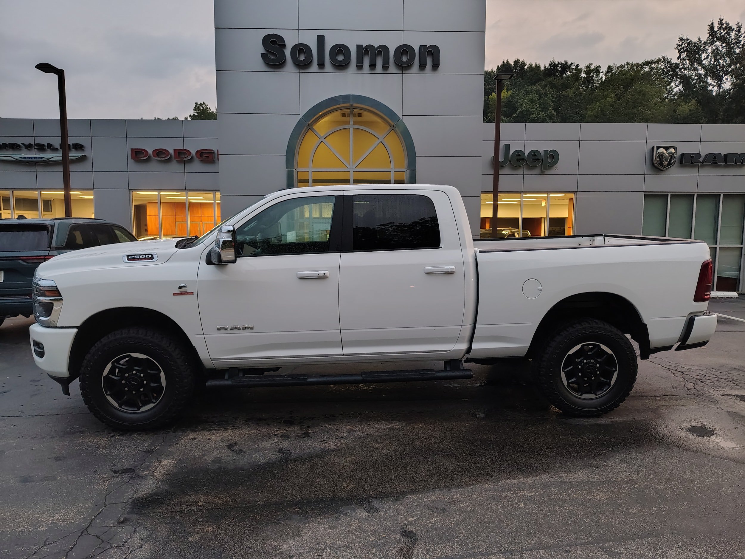 Certified 2026 RAM 2500 Laramie AWD/4WD image 1