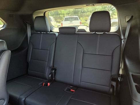New 2026 GMC Acadia Elevation w/ Elevation Premium Package FWD image 33