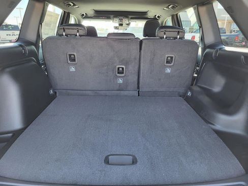 New 2025 Jeep Grand Cherokee Laredo w/ Luxury Tech Group I image 12