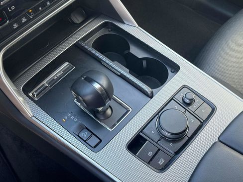 Certified 2025 MAZDA CX-90 3.3 Turbo w/ Preferred Package image 28