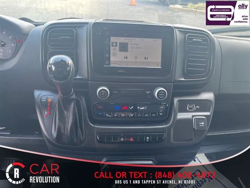 Used 2024 RAM ProMaster 2500 w/ Convenience Group FWD image 17