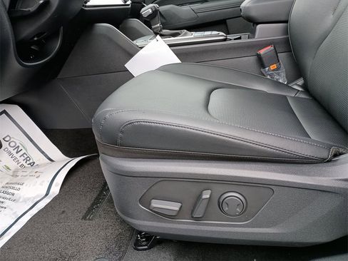 New 2026 Kia Sportage EX image 18