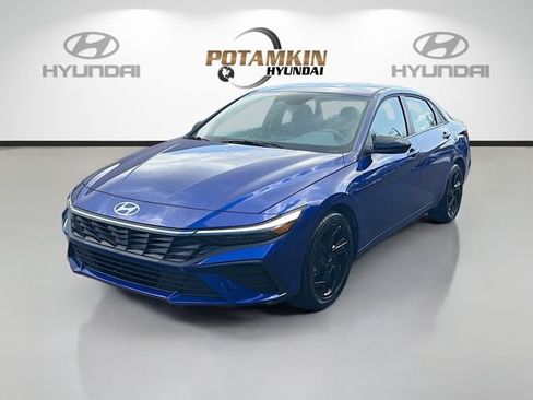 Certified 2026 Hyundai Elantra Sport FWD image 1