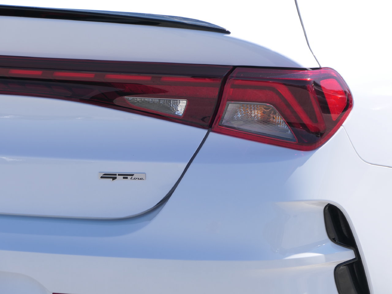 Used 2024 Kia K5 GT-Line w/ GT-Line Premium Package FWD image 4