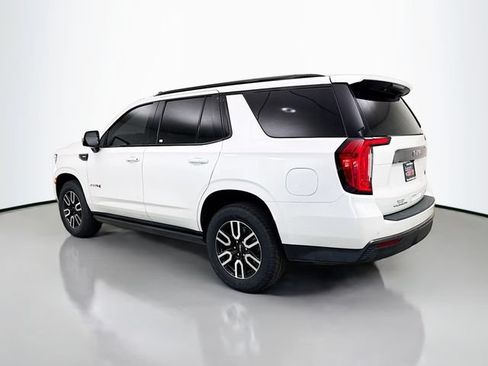 Used 2023 GMC Yukon AT4 w/ AT4 Premium Package AWD/4WD image 5