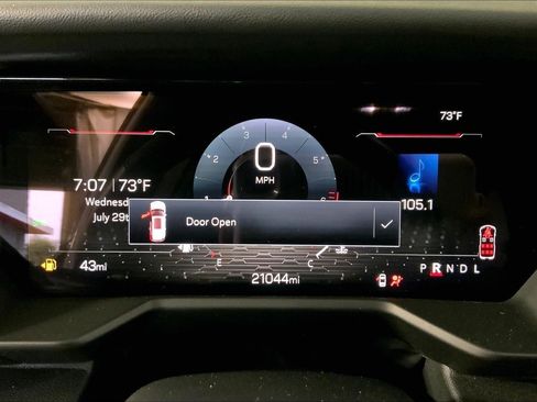 Used 2025 GMC Acadia Elevation FWD image 20