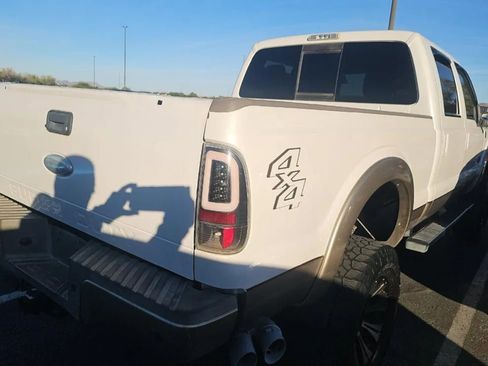 Used 2012 Ford F250 King Ranch w/ King Ranch w/Chrome Pkg image 4