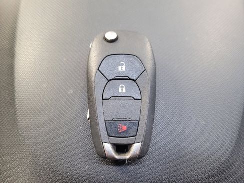 Used 2021 Chevrolet Spark ACTIV FWD image 32