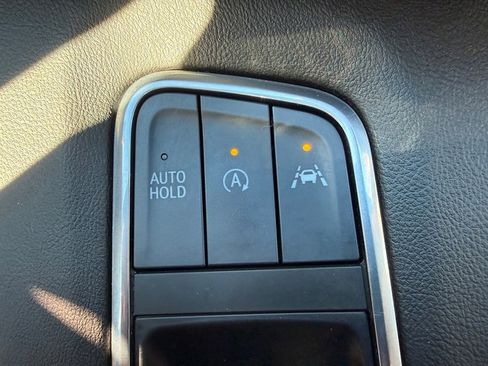 Used 2024 Cadillac Escalade Sport w/ LPO, ONYX Package image 43