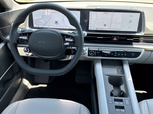 New 2025 Hyundai Ioniq 6 SEL RWD image 23
