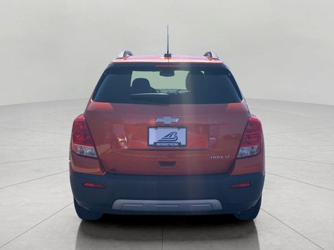 Used 2015 Chevrolet Trax LT w/ LT Sun and Sound Package FWD image 6
