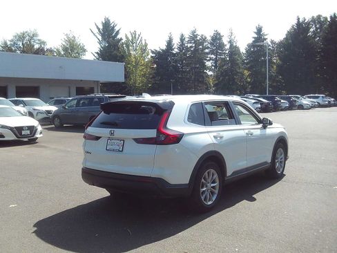 Used 2023 Honda CR-V EX-L image 5