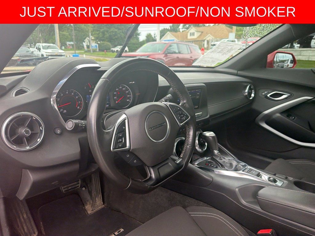 Used 2020 Chevrolet Camaro LT RWD image 11