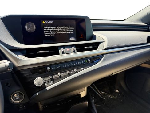 Used 2019 Lexus ES 350 w/ Accessory Package 2 FWD image 12