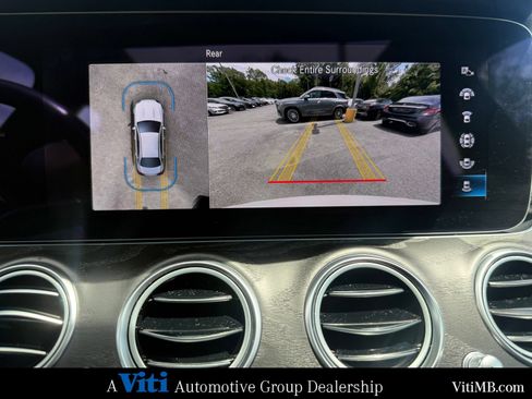 Used 2023 Mercedes-Benz E 350 4MATIC Sedan image 34