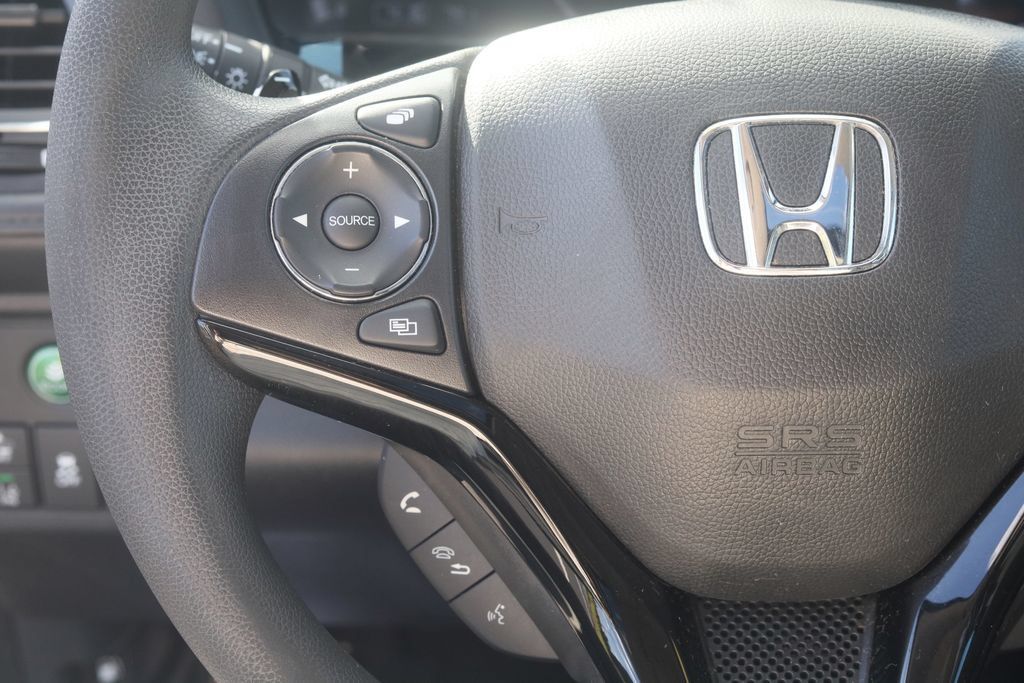 Used 2021 Honda HR-V EX image 8