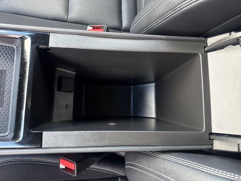 Used 2024 Chevrolet Blazer EV LT image 25