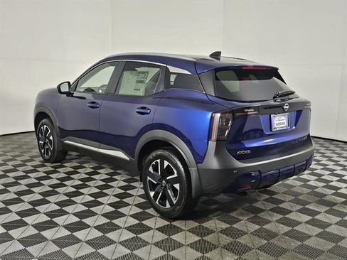 New 2026 Nissan Kicks SV w/ Cold Weather Package image 7