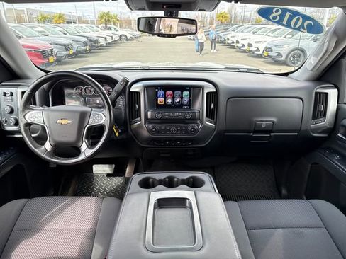 Used 2018 Chevrolet Silverado 1500 LT w/ All Star Edition image 28