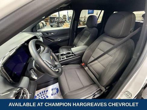 Certified 2026 Chevrolet Equinox LT w/ Safety and Technology Package FWD image 26