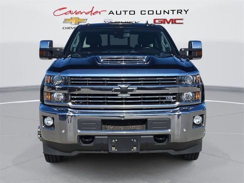 Used 2019 Chevrolet Silverado 3500 LTZ w/ Duramax Plus Package image 2