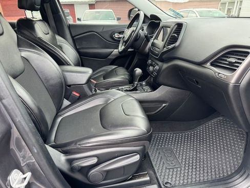 Used 2020 Jeep Cherokee Latitude Plus w/ Cold Weather Group image 73