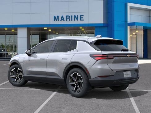 New 2026 Chevrolet Equinox EV LT FWD image 3