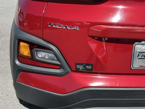 Used 2019 Hyundai Kona SE FWD image 12