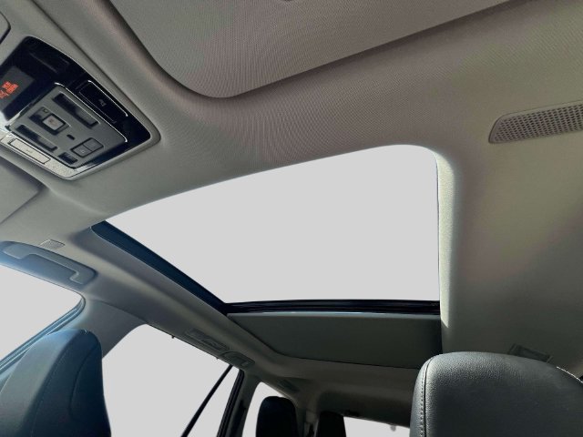 Certified 2026 Toyota Grand Highlander AWD image 38