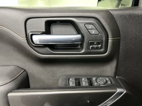 Used 2022 GMC Sierra 1500 AT4 w/ AT4 Preferred Package AWD/4WD image 23
