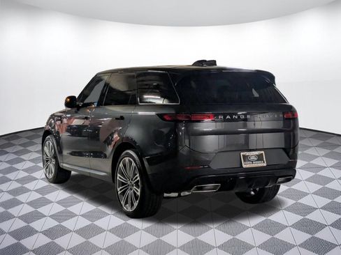 New 2026 Land Rover Range Rover Sport SE AWD/4WD image 3
