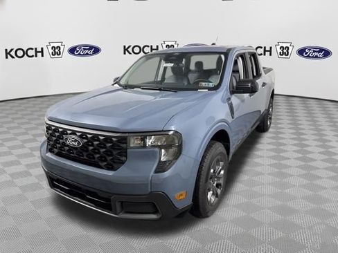 New 2026 Ford Maverick XLT w/ XLT Luxury Package FWD image 3