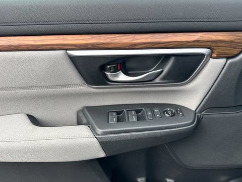 Used 2017 Honda CR-V EX image 12
