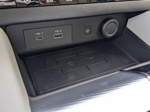 New 2025 Mitsubishi Outlander SEL image 24