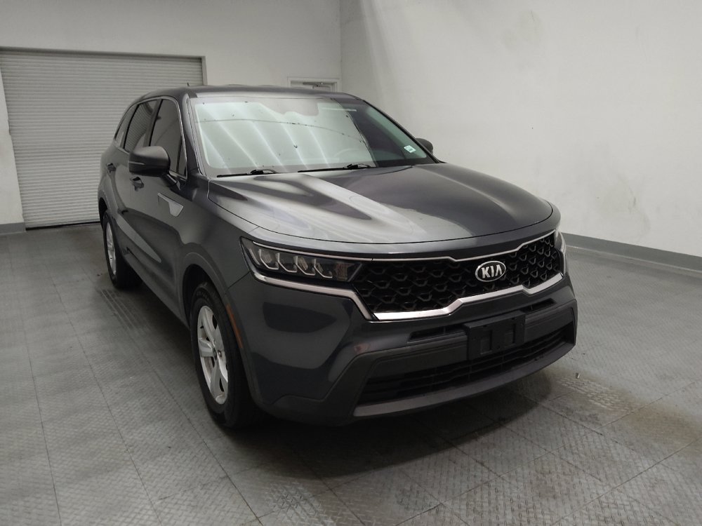 Used 2021 Kia Sorento LX FWD image 14