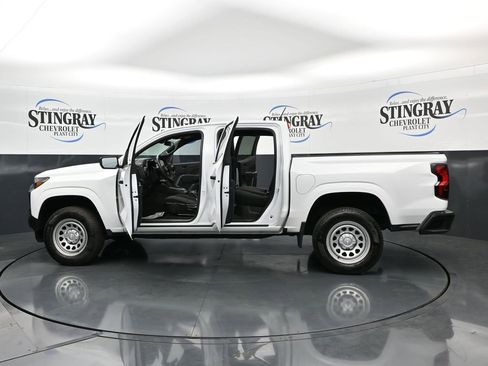 Used 2024 Chevrolet Colorado W/T image 28