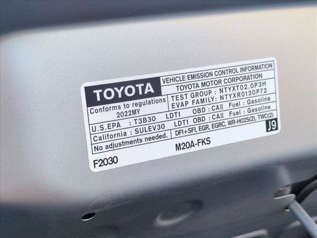 Certified 2022 Toyota Corolla Cross LE w/ Moonroof Package AWD/4WD image 26