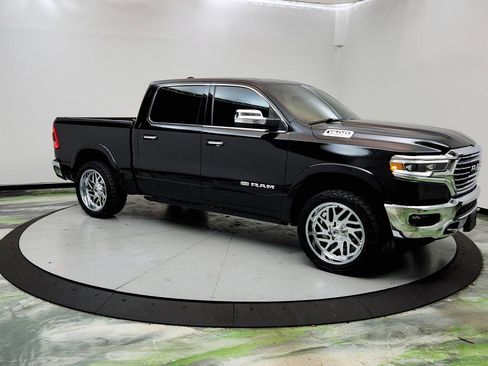 Used 2021 RAM 1500 Limited image 3