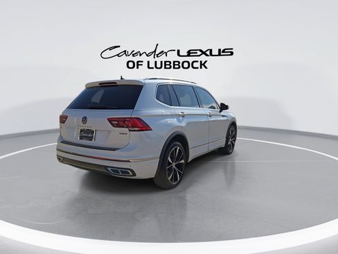 Used 2023 Volkswagen Tiguan SEL R-Line AWD/4WD image 8