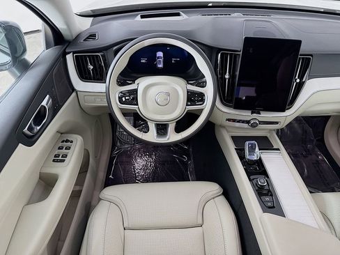 New 2026 Volvo XC60 T8 Ultra w/ Protection Package Premier image 23