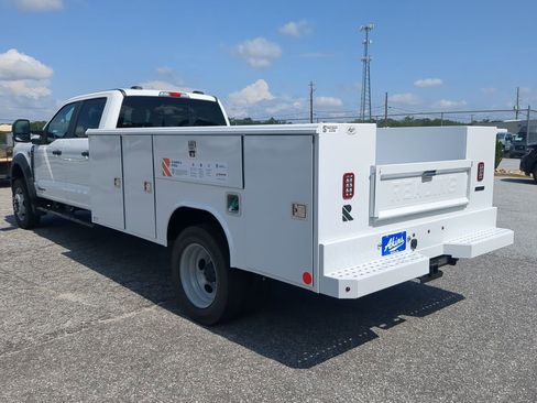 New 2025 Ford F450 XL image 5