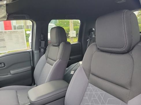 New 2026 Nissan Frontier SV w/ All-Weather Content Package AWD/4WD image 17