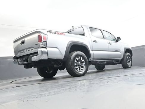 Used 2023 Toyota Tacoma TRD Off-Road w/ Black Out Package (TMS) AWD/4WD image 33