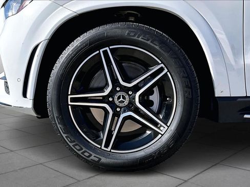 Used 2022 Mercedes-Benz GLE 450 4MATIC image 11